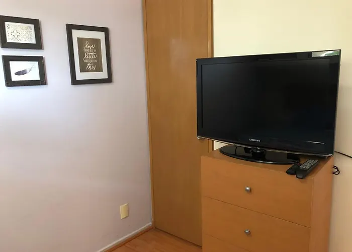Bed & Breakfast Casa Leonor Mexico City